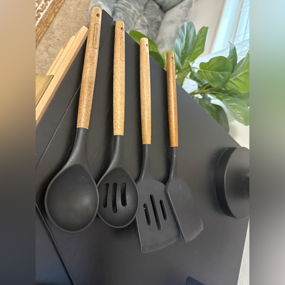 Farberware Kitchen Utensils Wood & black Silicone Set Of 4 EUC